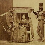 Escravos carregavam senhora na então província de São Paulo, por volta de 1860.
