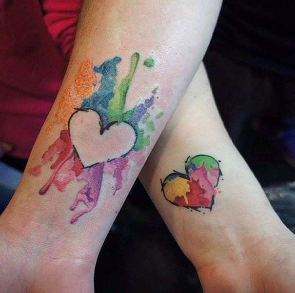 As tatuagens eternizam o amor entre mães e filhas (Reprodução/Instagram)